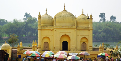 Yellow Mosque